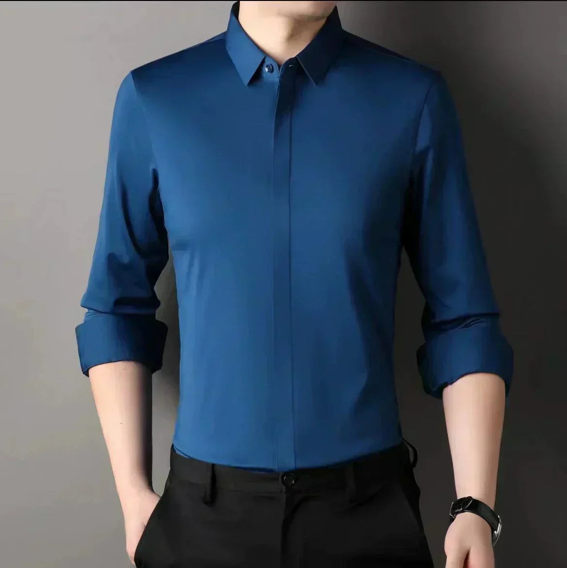 Camisa de hombre con botones