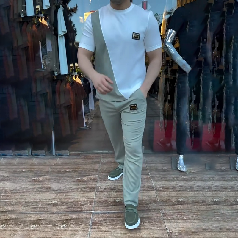 camiseta de cuello redondo y pantalón para hombre.
