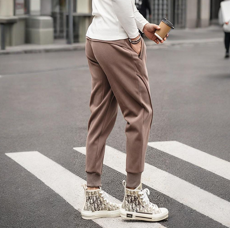 Pantalón Deportivo de Corte Holgado